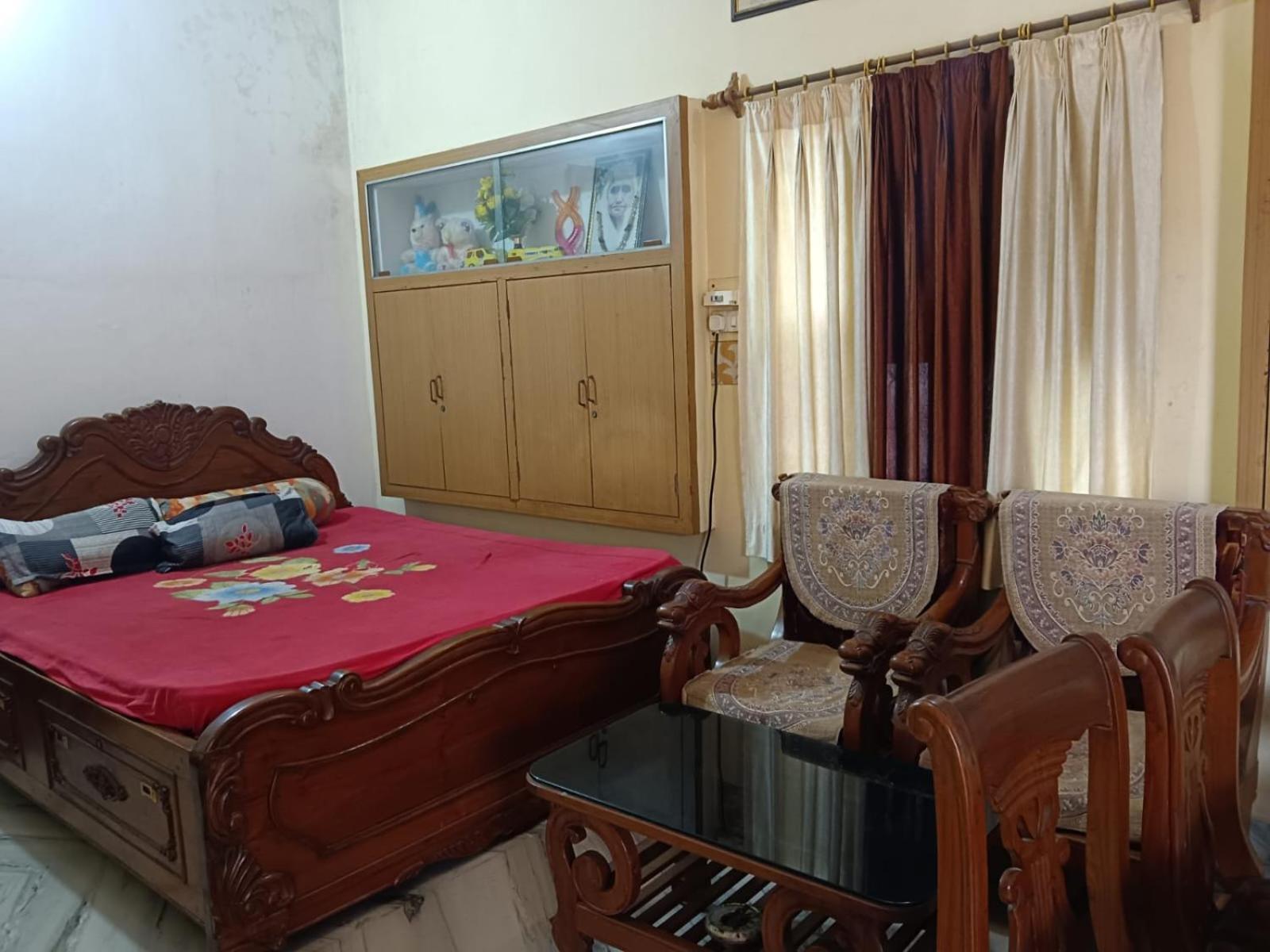 Kusum Palace Varanasi Eksteriør billede